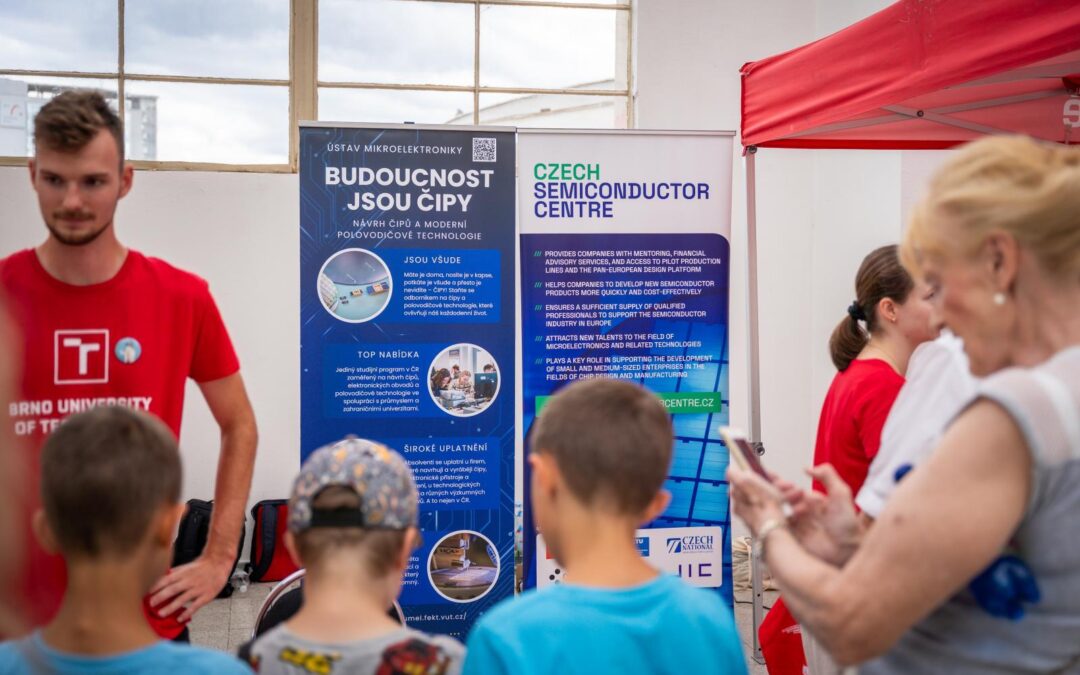 Czech Semiconductor Centre showcased at the Science and Technology Festival