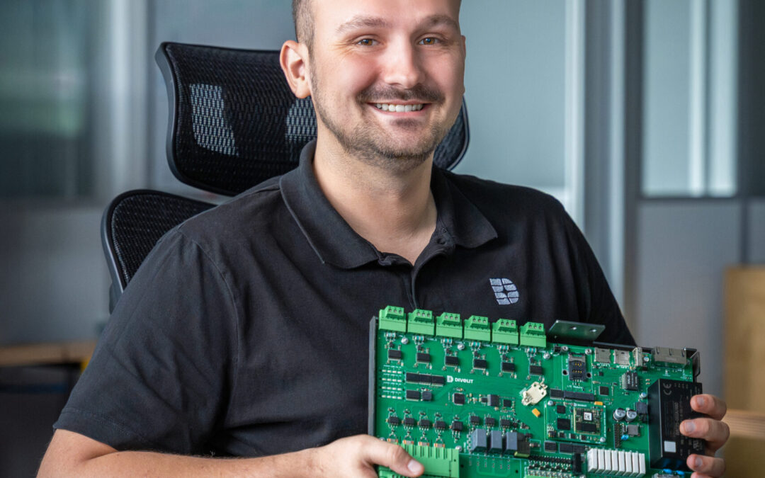 “We had nothing. Just an excess of ambition and a lot of naivety,” says the founder of the technology company DIVELIT