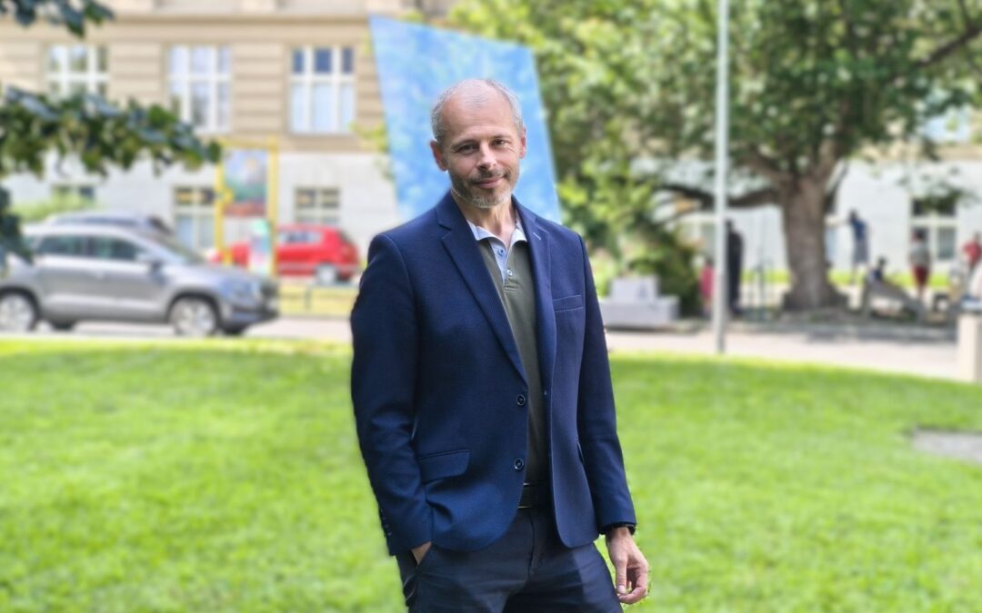 CSC member Jiří Jakovenko: Without people, the semiconductor strategy will remain on paper